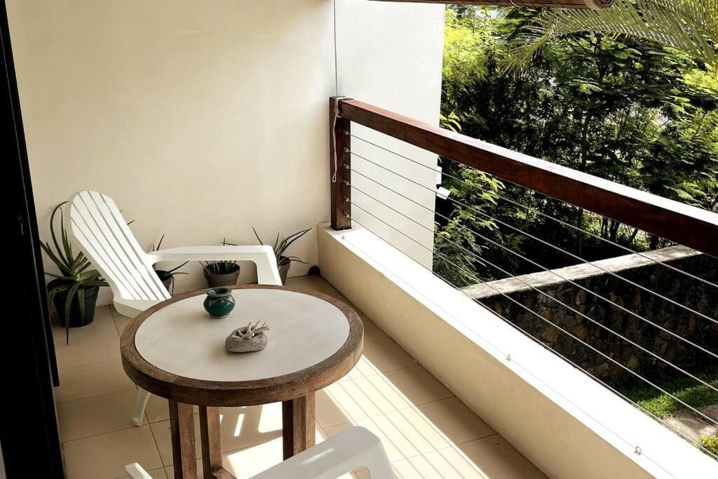 Apartamento Beautiful Flat In Mont Choisy Exterior foto